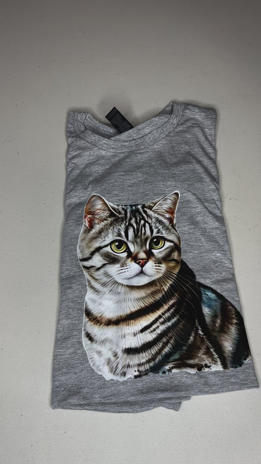 British shorthair cat T-shirt